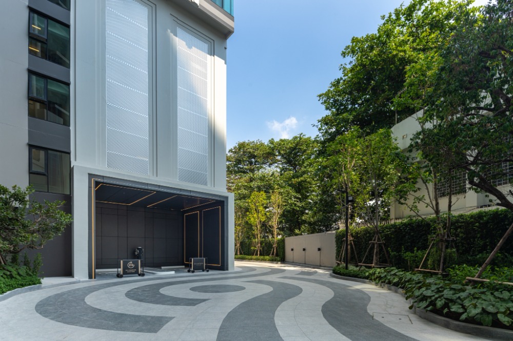 For RentCondoSriracha Laem Chabang Ban Bueng : ✅Condo for rent at Hampton Sriracha Studio 25sqm. (Service residence by Hampton) ✅Free Wi-Fi, ✅Contract accepted (minimum 1 month)