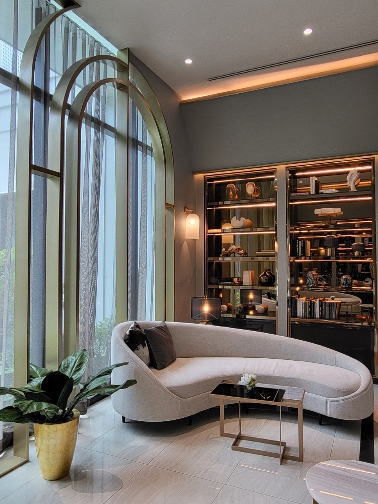 For RentCondoSriracha Laem Chabang Ban Bueng : ✅Condo for rent at Hampton Sriracha Studio 25sqm. (Service residence by Hampton) ✅Free Wi-Fi, ✅Contract accepted (minimum 1 month)