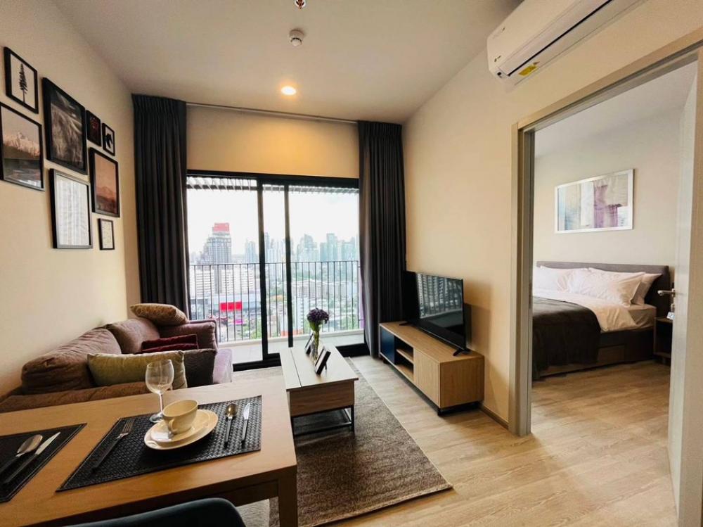 ให้เช่าคอนโดสุขุมวิท อโศก ทองหล่อ : Special price 17,999/ month can negotiate for rent XT Ekkamai 1 bedroom