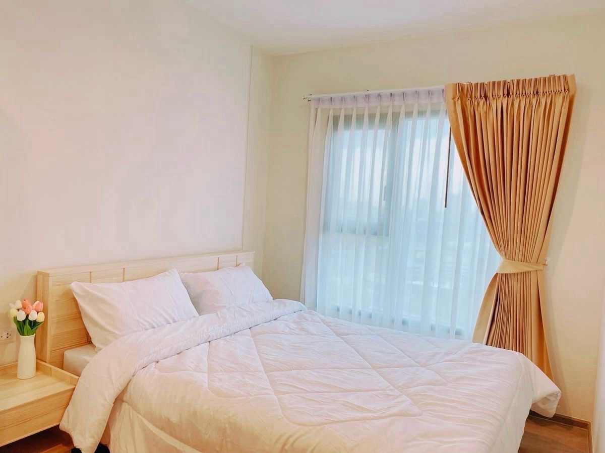 For RentCondoRama9, Petchburi, RCA : 🏢 For Rent: The Base Petchaburi-Thonglor🚇 MRT Petchaburi Station✨ Ready to move in