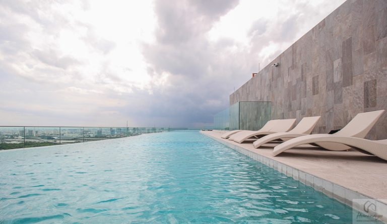 For RentCondoLadprao, Central Ladprao : Condo for rent,(Life Ladprao Valley), 1 bedroom, 1 bathroom, 29 sq m. Fully furnished, only 18,000 baht, contact ID Line: @Roomdd