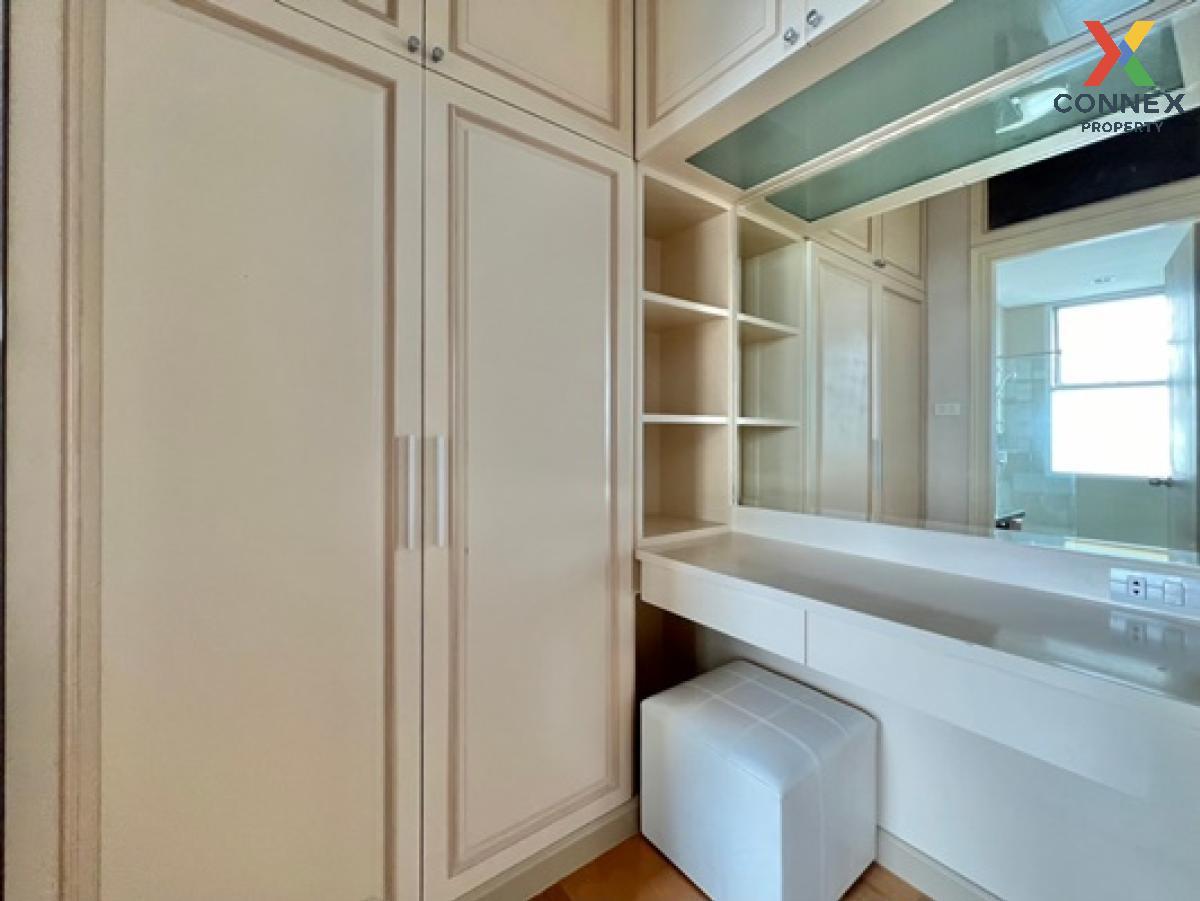 For SaleCondoWongwianyai, Charoennakor : For Sale Condo , Villa Sathorn , nice view , corner unit , BTS-Krung Thon Buri , Khlong Ton Sai , Khlong San , Bangkok , CX-137198 (S)