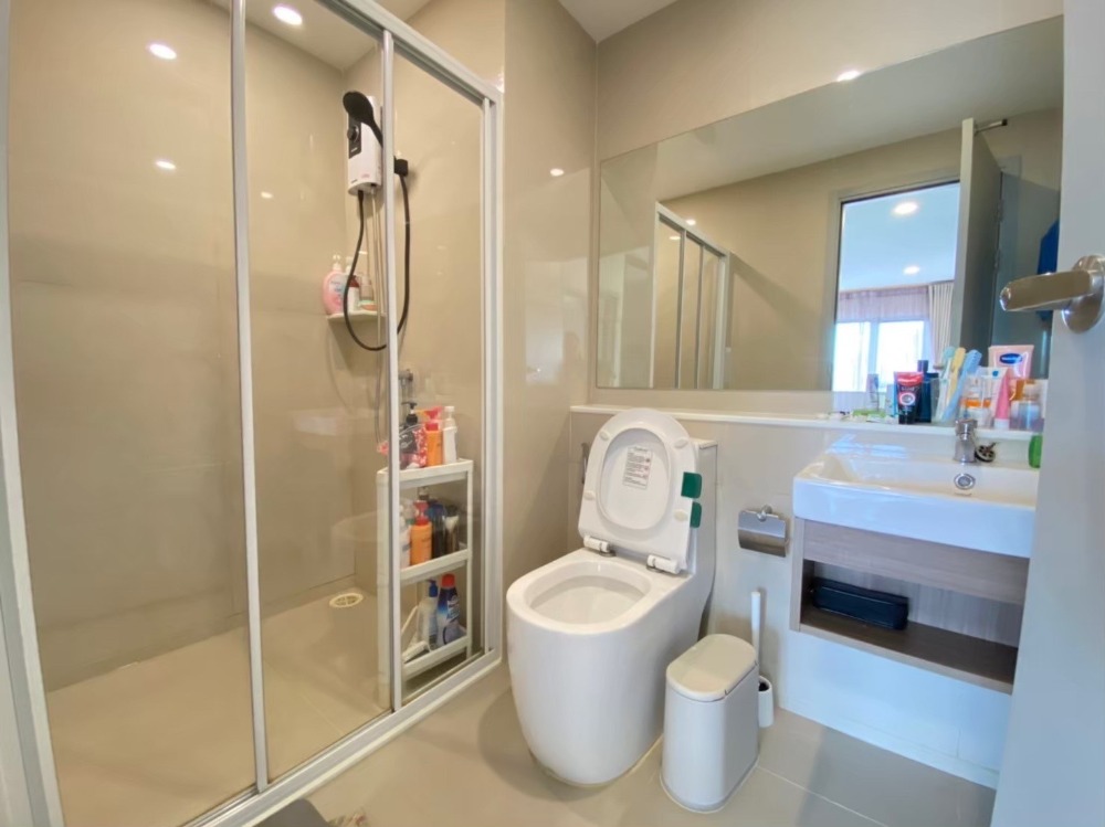 For SaleCondoOnnut, Udomsuk : Cheapest in the project Aspire Sukhumvit-Onnut Owner sells because money is hot!! Appointment 092-914-9950