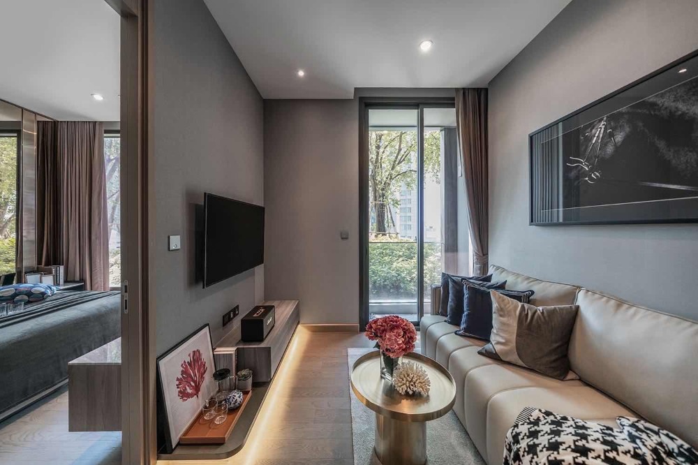 ให้เช่าคอนโดพระราม 9 เพชรบุรีตัดใหม่ RCA : ให้เช่าคอนโด THE ESSE at SINGHA COMPLEX 1 นอน 50 ตรม. ชั้น 8 ห้องสวย Fully Furnished K3771