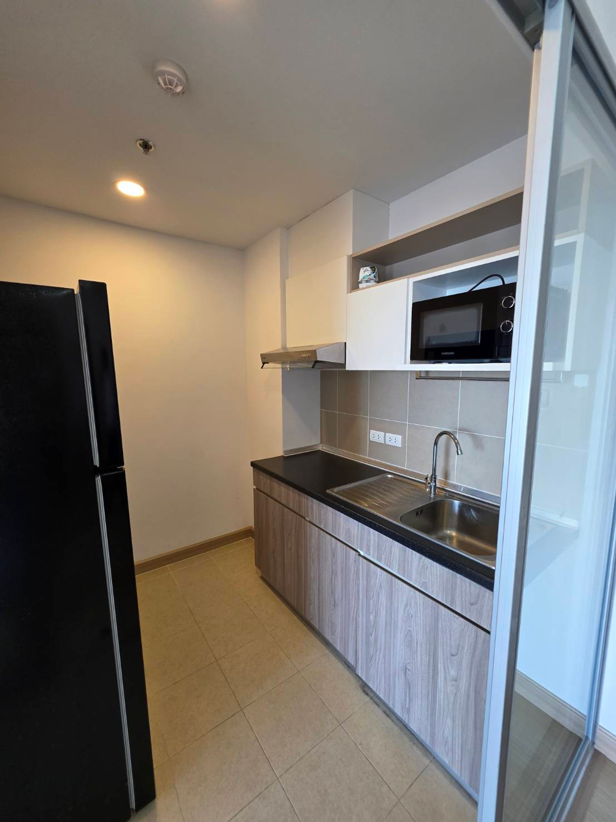 For RentCondoSamut Prakan,Samrong : ready to move in, Near BTS Pu Chao,  Supalai Veranda, Sukhumvit 117