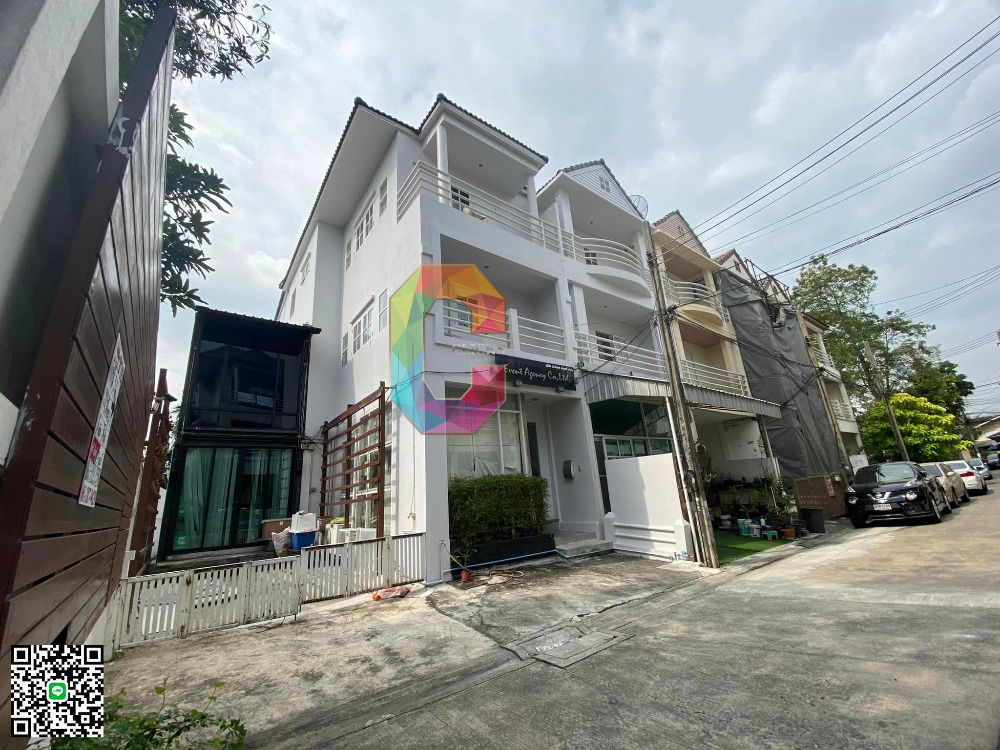 For SaleHome OfficeRamkhamhaeng, Hua Mak : Selling buildings - commercial buildings, the innermost corner, 32.50 sq m., Free at Sriwara Town in Town, Town in Town, Sriwara
