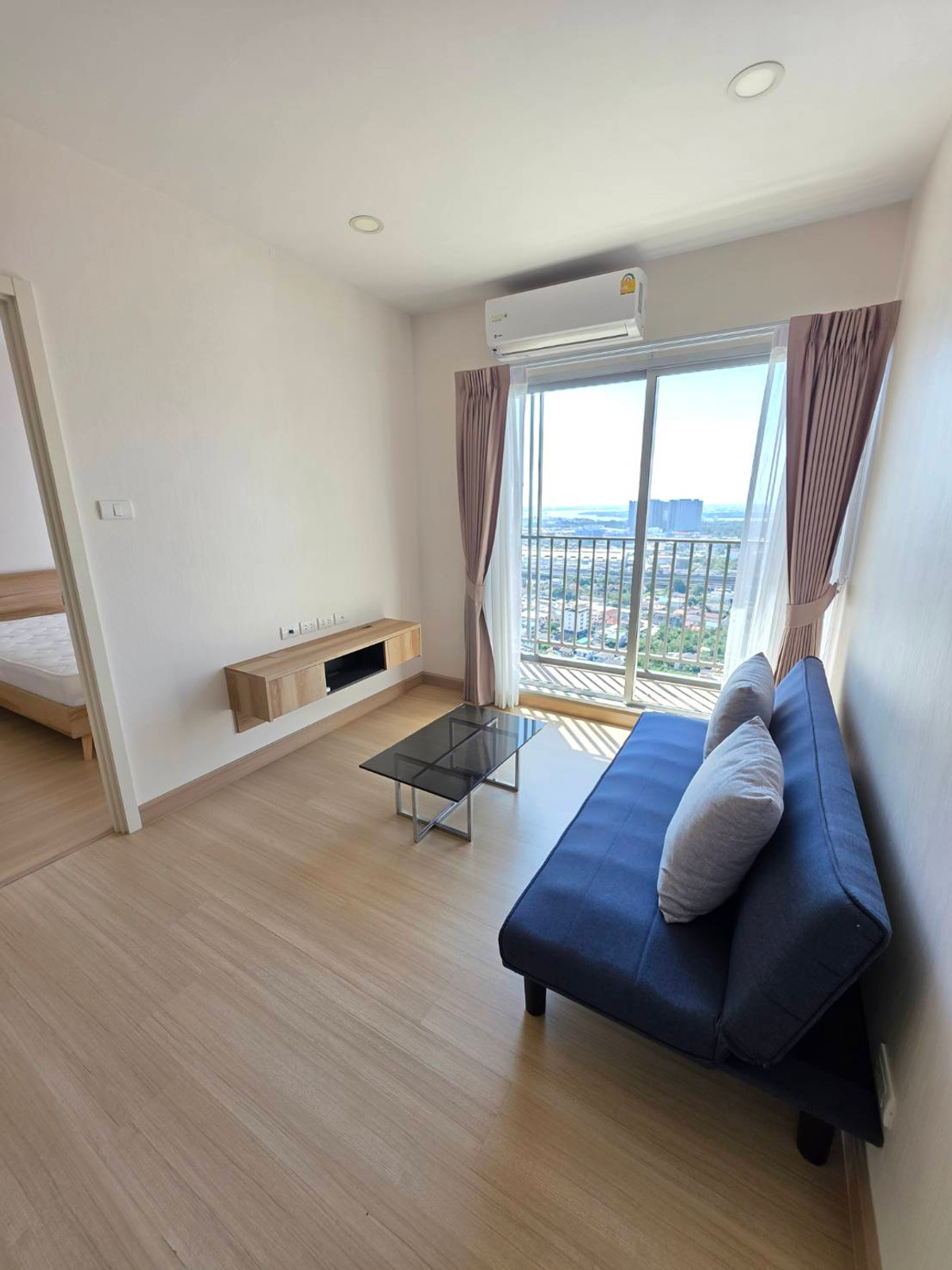 For RentCondoSamut Prakan,Samrong : ready to move in, Near BTS Pu Chao,  Supalai Veranda, Sukhumvit 117