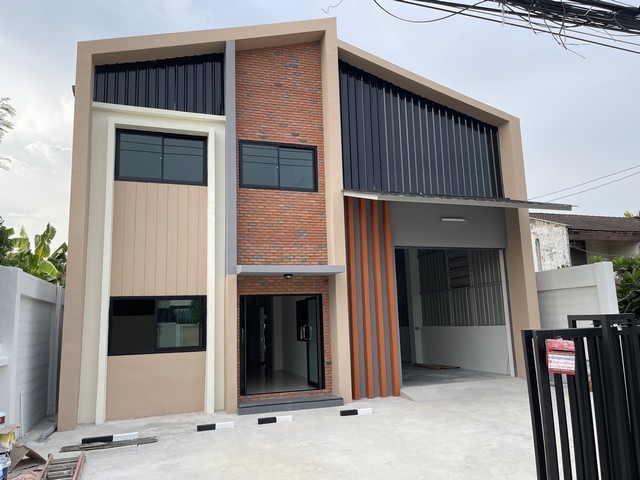 ให้เช่าโกดังโชคชัย4 ลาดพร้าว71 : ให้เช่าโกดังพร้อมออฟฟิศย่านลาดพร้าว รัชดา โชคชัย4 ลาดพร้าววังหิน ใกล้BTS ภาวนา โชคชัย4 ลาดพร้าววังหิน รัชดา โกดังและออฟฟิศสร้างใหม่