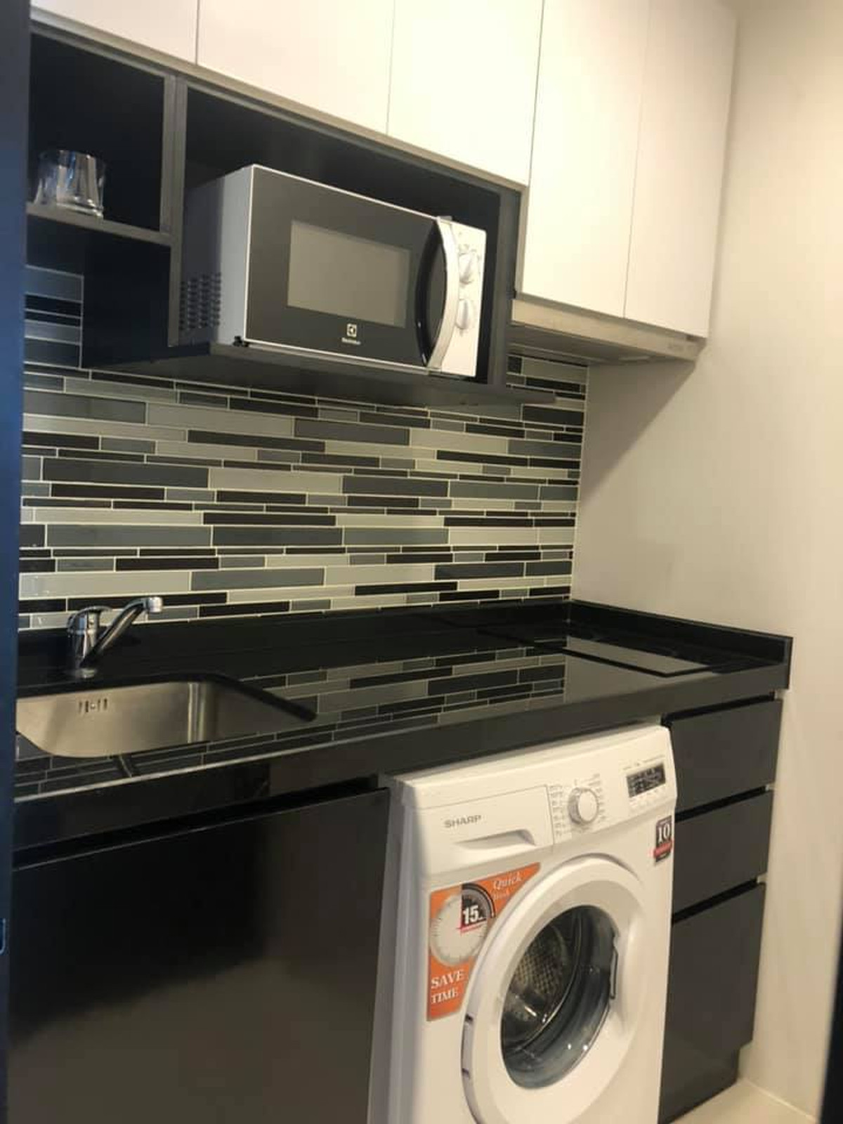 For RentCondoWongwianyai, Charoennakor : 1 bedroom for rent, fully furnished, with washing machine, 2 air conditioners, near BTS Krungthon Rent 1 Bedroom Fully Furnished !!