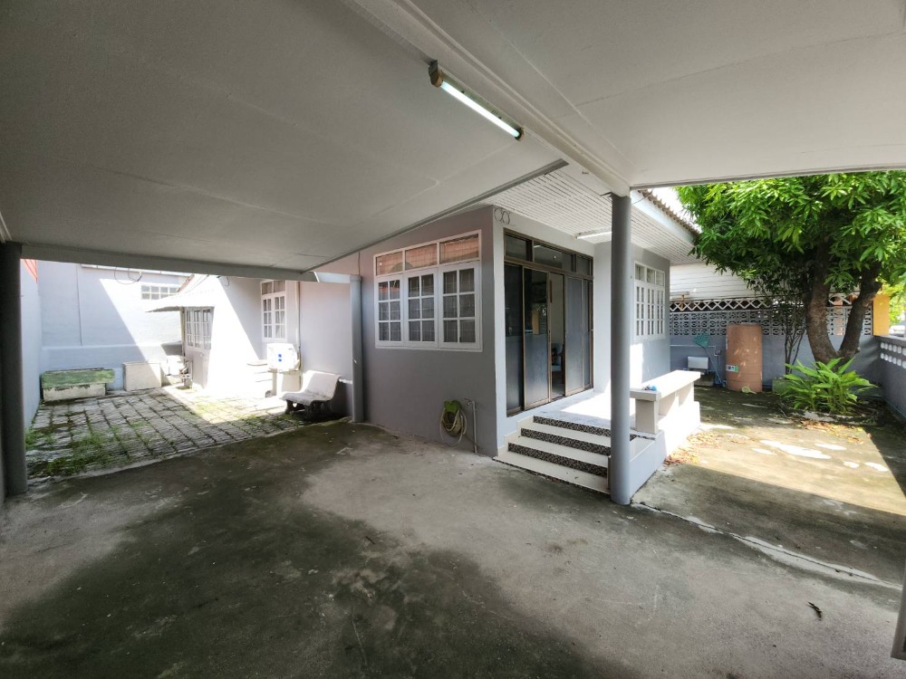 ให้เช่าบ้านนวมินทร์ รามอินทรา : ให้เช่าบ้านเดี่ยว ใกล้ แฟชั่นไอส์แลนด์ เพียง 3 นาที