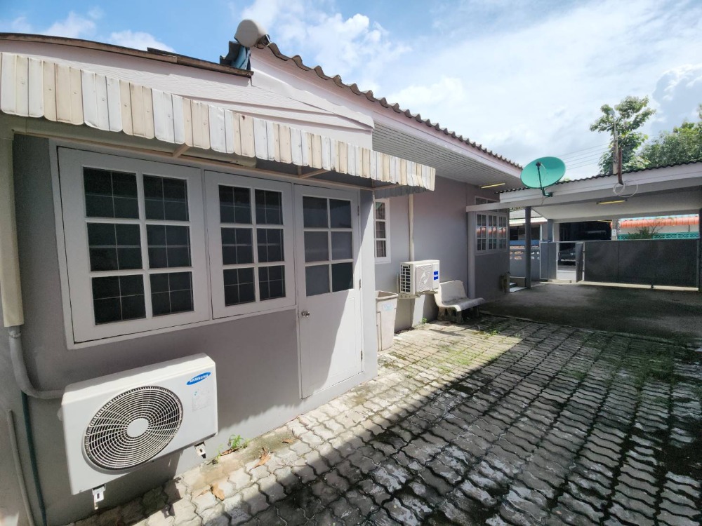 ให้เช่าบ้านนวมินทร์ รามอินทรา : ให้เช่าบ้านเดี่ยว ใกล้ แฟชั่นไอส์แลนด์ เพียง 3 นาที