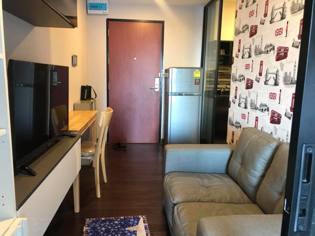 For RentCondoWongwianyai, Charoennakor : 1 bedroom for rent, fully furnished, with washing machine, 2 air conditioners, near BTS Krungthon Rent 1 Bedroom Fully Furnished !!