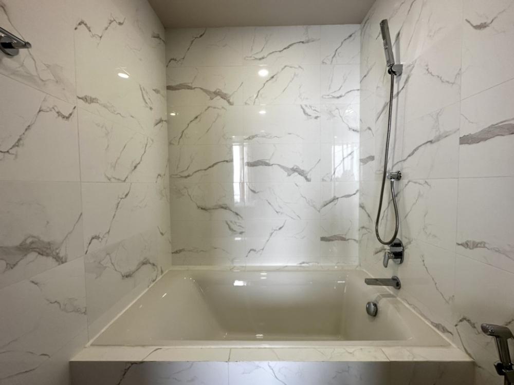 ขายคอนโดพระราม 9 เพชรบุรีตัดใหม่ RCA : 🔥𝗦𝗛𝗢𝗖𝗞 𝗣𝗥𝗜𝗖𝗘 | 𝟏นอนห้องใหญ่ |𝑪𝒍𝒐𝒖𝒅 ทองหล่อ-เพชรบุรี|ห้องรับประกันการันตีราคาดีที่สุด💯📱𝟬𝟲𝟮-𝟰𝟮𝟰𝟱𝟰𝟳𝟰