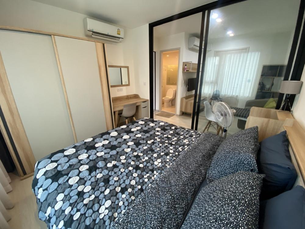 ให้เช่าคอนโดพระราม 9 เพชรบุรีตัดใหม่ RCA : Life asoke ให้เช่า!! ห้องชั้นสูง แต่งครบ วิวตึกสิงห์ เดินทางง่ายติดmrt, airportlink