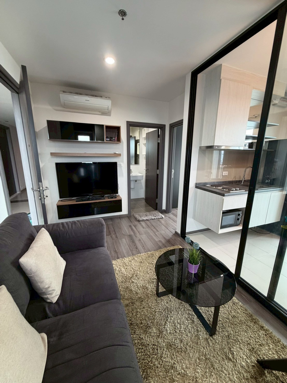 ให้เช่าคอนโดอ่อนนุช อุดมสุข : Hot Price for rent The Base Park West ราคาถูกที่สุด ห้องสวย🔥