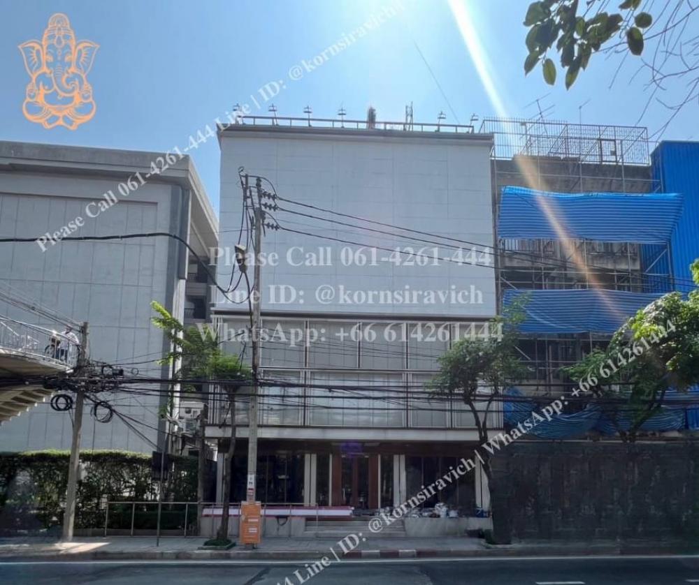 For RentShop HouseOnnut, Udomsuk : Rent a commercial building, 3 booths, BTS Bang Chak - On Nut, with additional parking spaces for rent | Suitable for beauty clinics, dental clinics, spas, Thai massage parlors.