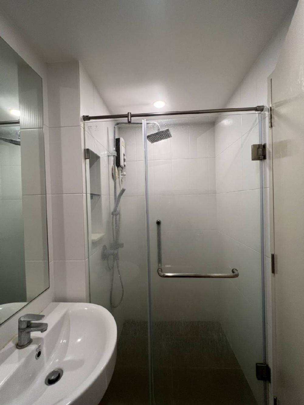 For RentCondoRatchadapisek, Huaikwang, Suttisan : Condo for rent, The Cube Premium Ratchada 32