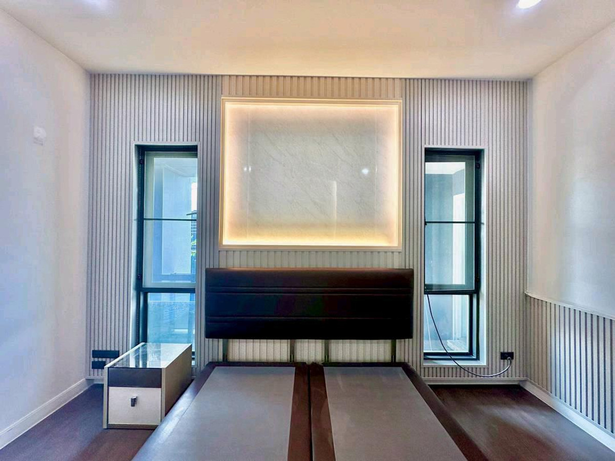 For RentHousePattanakan, Srinakarin : 🍒Single house for rent, Setthasiri Krungthep Kreetha Phase 2, very new, can travel 2 routes, Ramkhamhaeng and Kreetha Tad Mai.