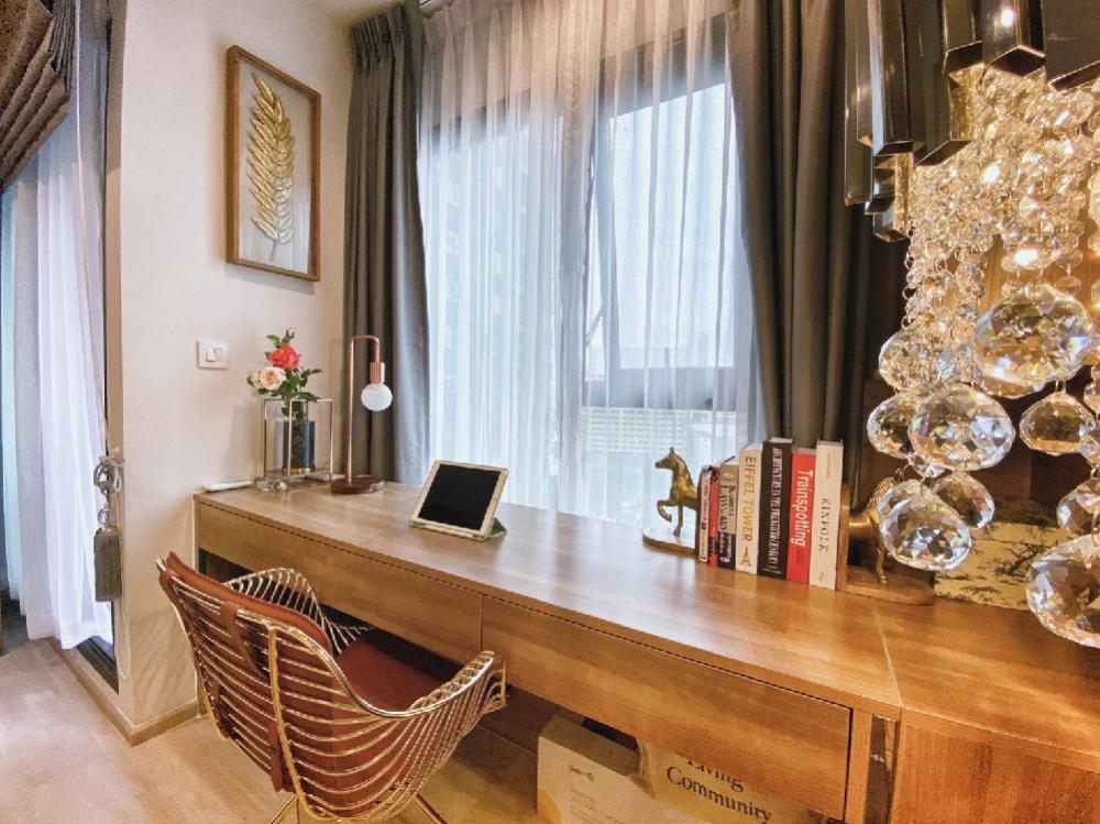 ให้เช่าคอนโดวิทยุ ชิดลม หลังสวน : 🔥ให้เช่าด่วน 🔥LifeONEwirless LUXURY Room ห้องสวย เฟอร์นิเจอร์ครบ พร้อมเข้าอยู่ ใกล้ BTS เพลินจิต❗