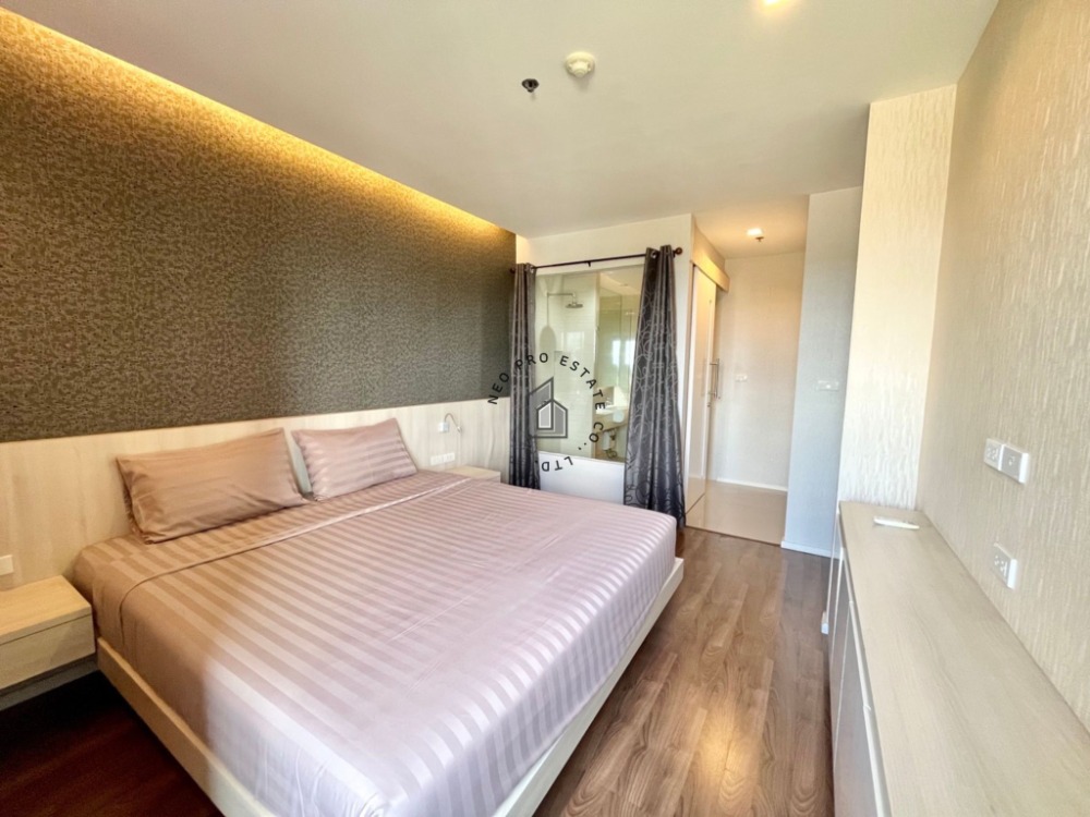 ให้เช่าคอนโดขอนแก่น : คอนโดหรู ขนาด 44 ตารางเมตร 1ห้องนอน 1ห้องน้ำ วิวบึงแก่นนครสุดสวย  เฟอร์นิเจอร์ครบ พร้อมอยู่