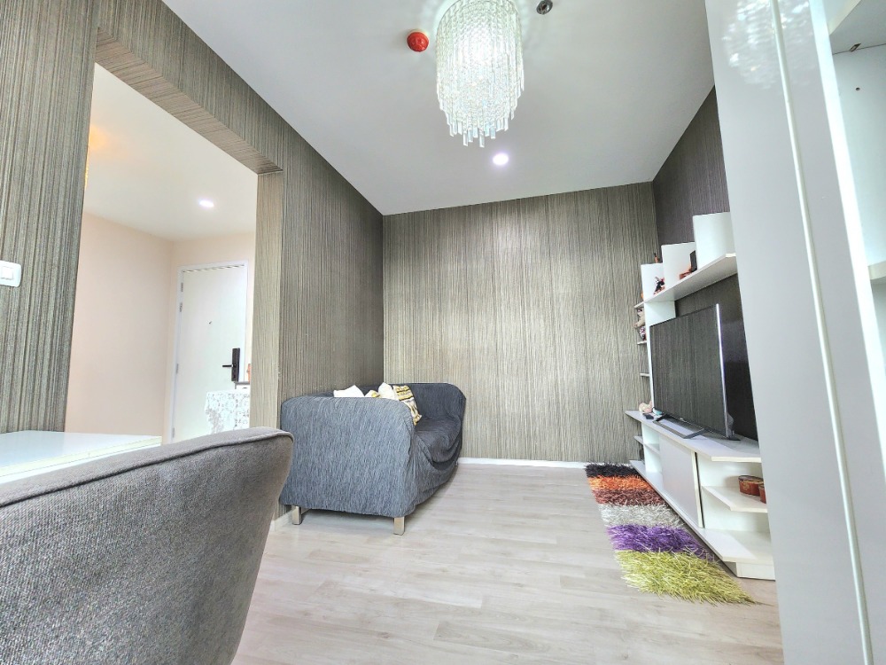 For RentCondoNonthaburi, Bang Yai, Bangbuathong : Reduced price, condition as shown in the picture. North direction**Vacant room. Beautiful and luxurious. Picture from the actual room** For rent, Plum Condo Central Station++with washing machine and bathroom glass partition++4 air conditioners