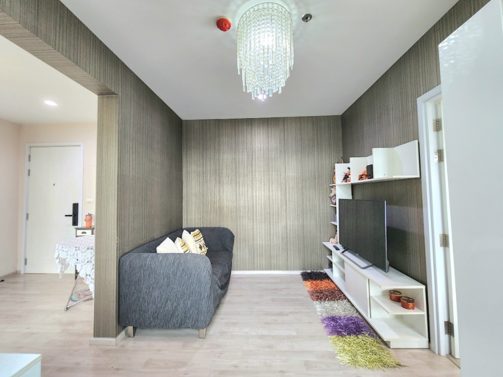 For RentCondoNonthaburi, Bang Yai, Bangbuathong : Reduced price, condition as shown in the picture. North direction**Vacant room. Beautiful and luxurious. Picture from the actual room** For rent, Plum Condo Central Station++with washing machine and bathroom glass partition++4 air conditioners