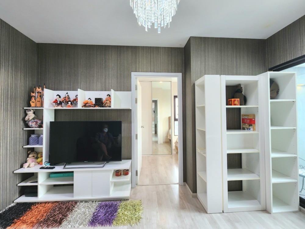 For RentCondoNonthaburi, Bang Yai, Bangbuathong : Reduced price, condition as shown in the picture. North direction**Vacant room. Beautiful and luxurious. Picture from the actual room** For rent, Plum Condo Central Station++with washing machine and bathroom glass partition++4 air conditioners