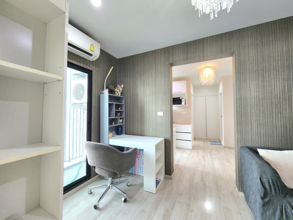 For RentCondoNonthaburi, Bang Yai, Bangbuathong : Reduced price, condition as shown in the picture. North direction**Vacant room. Beautiful and luxurious. Picture from the actual room** For rent, Plum Condo Central Station++with washing machine and bathroom glass partition++4 air conditioners