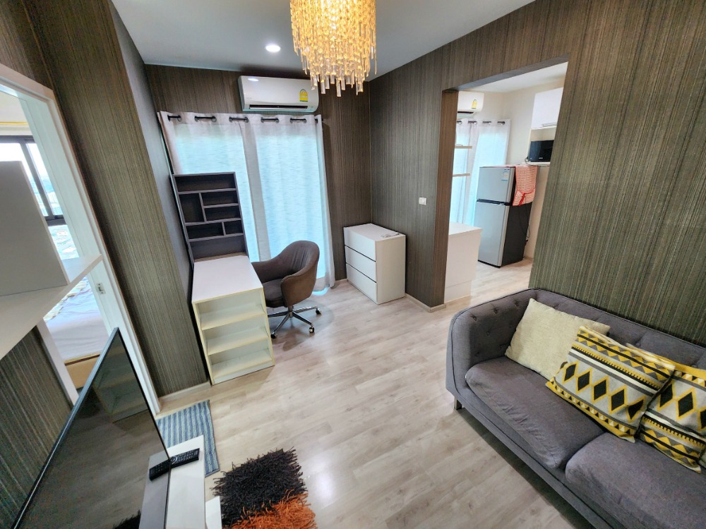 For RentCondoNonthaburi, Bang Yai, Bangbuathong : Reduced price, condition as shown in the picture. North direction**Vacant room. Beautiful and luxurious. Picture from the actual room** For rent, Plum Condo Central Station++with washing machine and bathroom glass partition++4 air conditioners