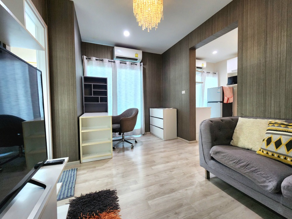 For RentCondoNonthaburi, Bang Yai, Bangbuathong : Reduced price, condition as shown in the picture. North direction**Vacant room. Beautiful and luxurious. Picture from the actual room** For rent, Plum Condo Central Station++with washing machine and bathroom glass partition++4 air conditioners