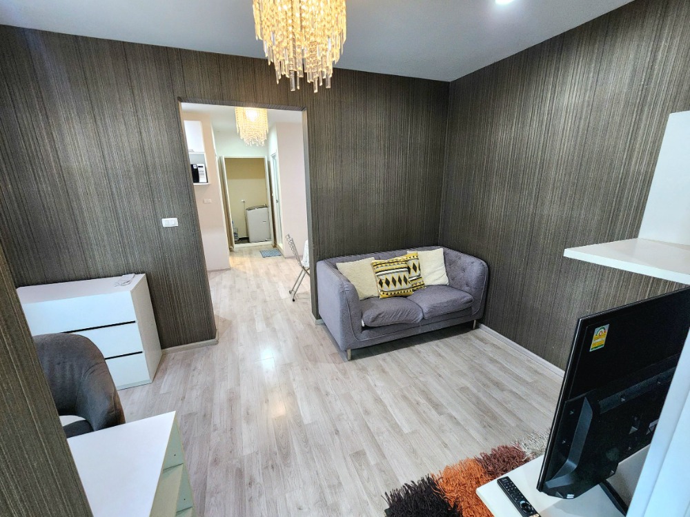 For RentCondoNonthaburi, Bang Yai, Bangbuathong : Reduced price, condition as shown in the picture. North direction**Vacant room. Beautiful and luxurious. Picture from the actual room** For rent, Plum Condo Central Station++with washing machine and bathroom glass partition++4 air conditioners