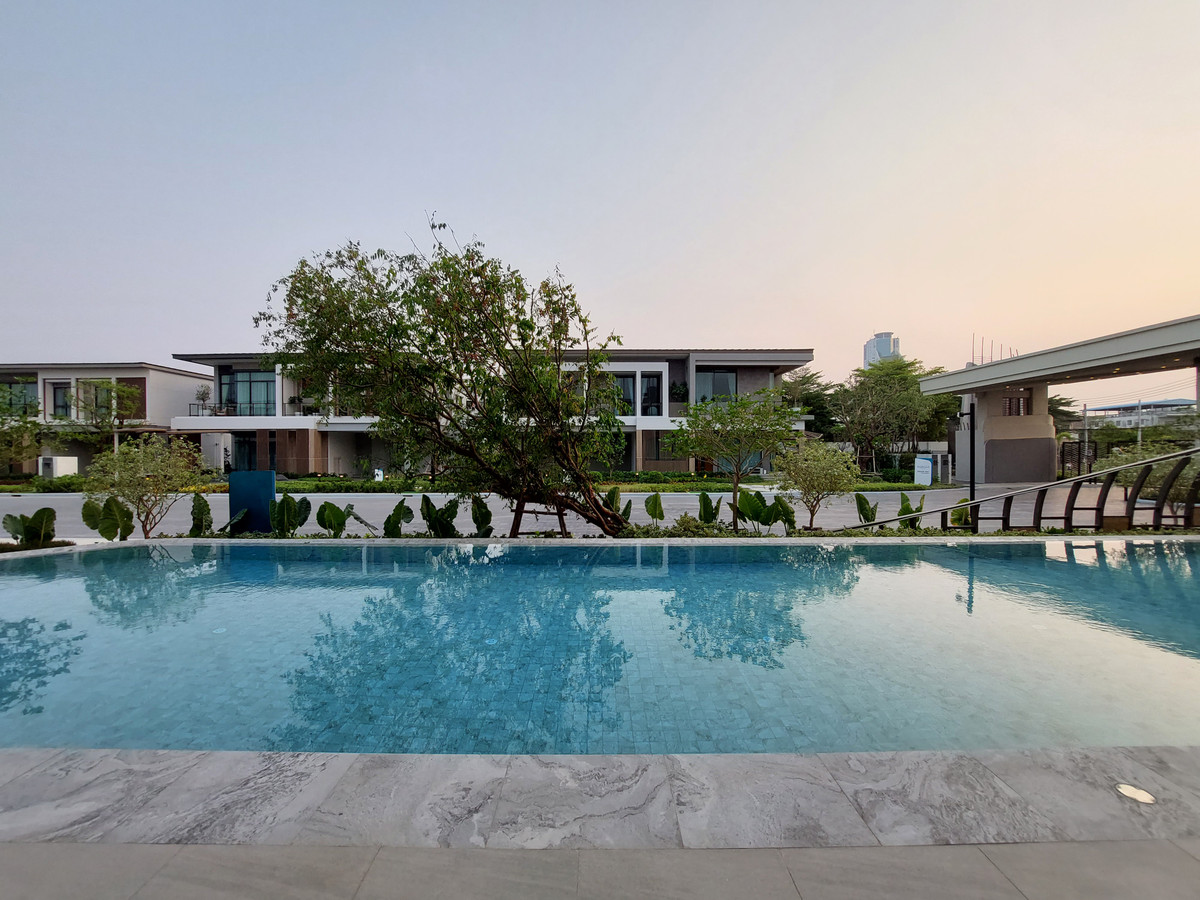 For SaleHouseBangna, Bearing, Lasalle : Luxury Home in Bangna Area | Built-in Decoration Just Like the Show Unit