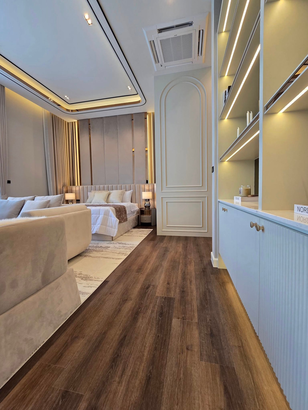 For SaleHouseBangna, Bearing, Lasalle : Luxury Home in Bangna Area | Built-in Decoration Just Like the Show Unit