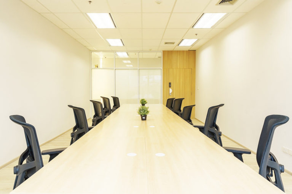 For RentOfficeSukhumvit, Asoke, Thonglor : For Rent Serviced Office Phromphong Emporium Tower Phromphong Office Building Fully-Furnished Starting for 1 - 100 Workstations (Rental Price starting from 10,000 THB/month) closed to BTS Phrom Phong, Sukhumvit, Wattana, Klongtoey, Thonglor, Asoke