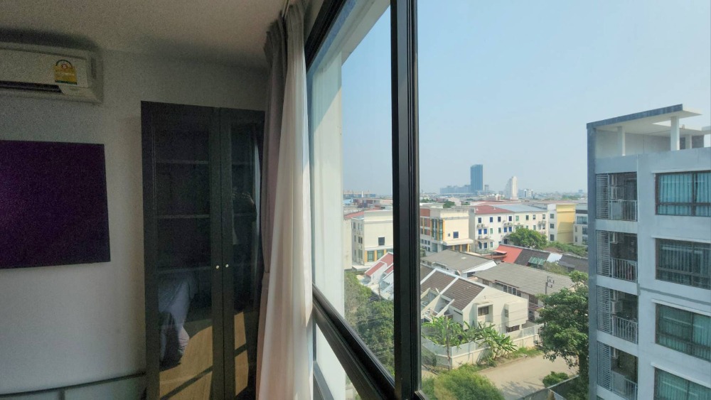 For RentCondoBangna, Bearing, Lasalle : **The room is empty. The decorated room is very beautiful. nice to stay Top floor ** Condo for rent, The Niche Mono Bangna project (The Niche Mono Bangna), only 910 from MRT Si Iam SN431.25