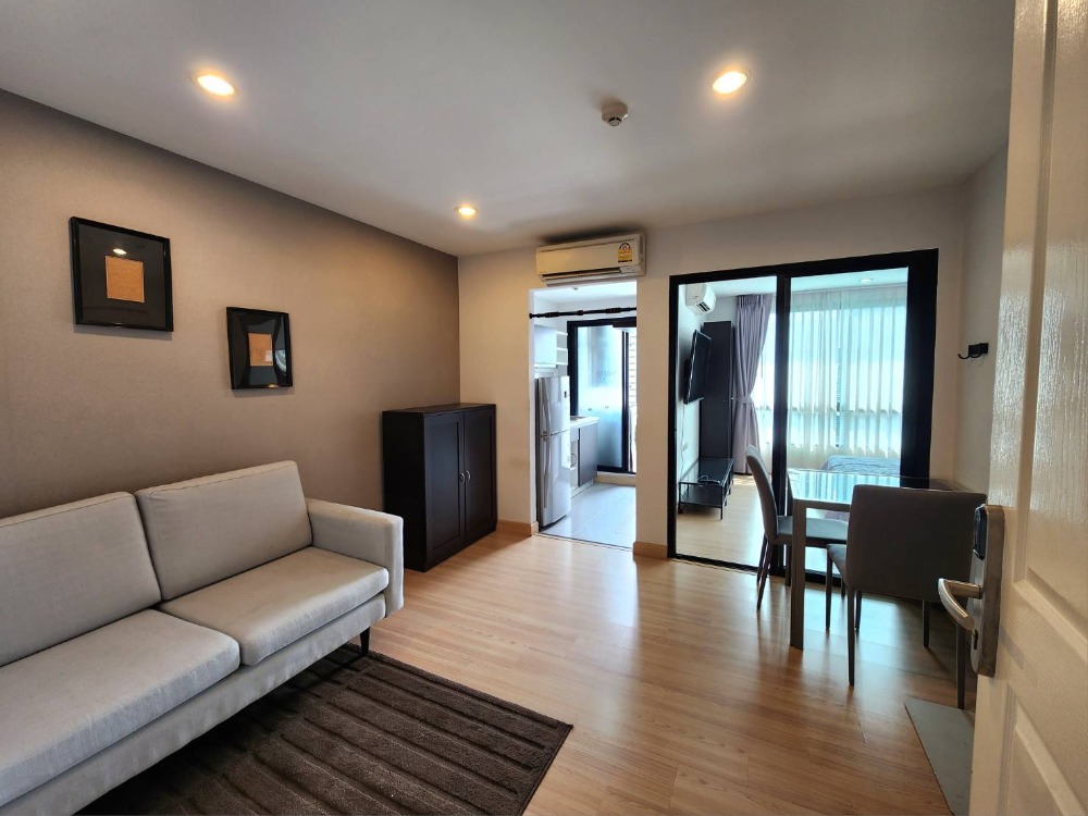 For RentCondoBangna, Bearing, Lasalle : **The room is empty. The decorated room is very beautiful. nice to stay Top floor ** Condo for rent, The Niche Mono Bangna project (The Niche Mono Bangna), only 910 from MRT Si Iam SN431.25