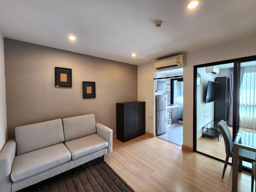 For RentCondoBangna, Bearing, Lasalle : **The room is empty. The decorated room is very beautiful. nice to stay Top floor ** Condo for rent, The Niche Mono Bangna project (The Niche Mono Bangna), only 910 from MRT Si Iam SN431.25