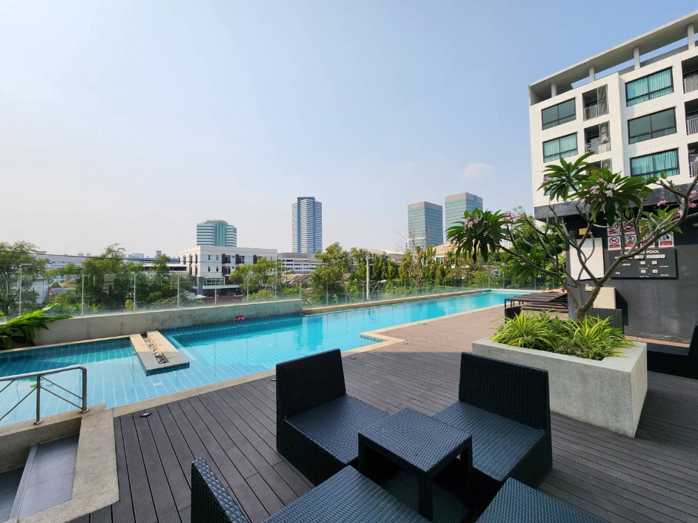 For RentCondoBangna, Bearing, Lasalle : **The room is empty. The decorated room is very beautiful. nice to stay Top floor ** Condo for rent, The Niche Mono Bangna project (The Niche Mono Bangna), only 910 from MRT Si Iam SN431.25