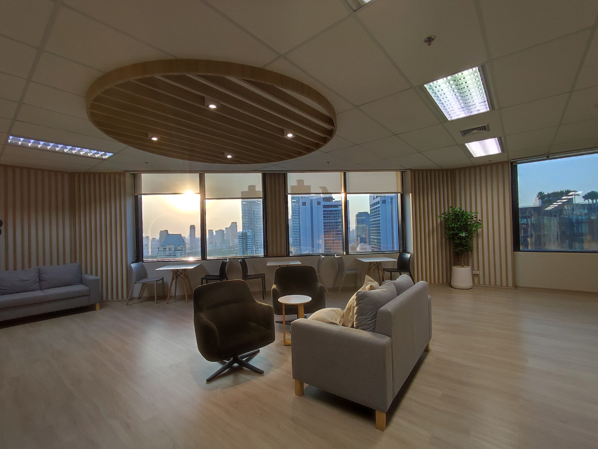 For RentOfficeSukhumvit, Asoke, Thonglor : For Rent Serviced Office Phromphong Emporium Tower Phromphong Office Building Fully-Furnished Starting for 1 - 100 Workstations (Rental Price starting from 10,000 THB/month) closed to BTS Phrom Phong, Sukhumvit, Wattana, Klongtoey, Thonglor, Asoke