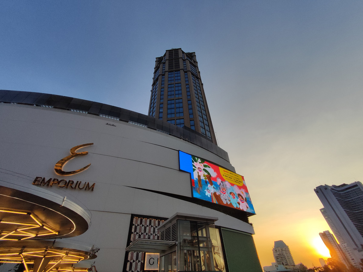 For RentOfficeSukhumvit, Asoke, Thonglor : For Rent Serviced Office Phromphong Emporium Tower Phromphong Office Building Fully-Furnished Starting for 1 - 100 Workstations (Rental Price starting from 10,000 THB/month) closed to BTS Phrom Phong, Sukhumvit, Wattana, Klongtoey, Thonglor, Asoke