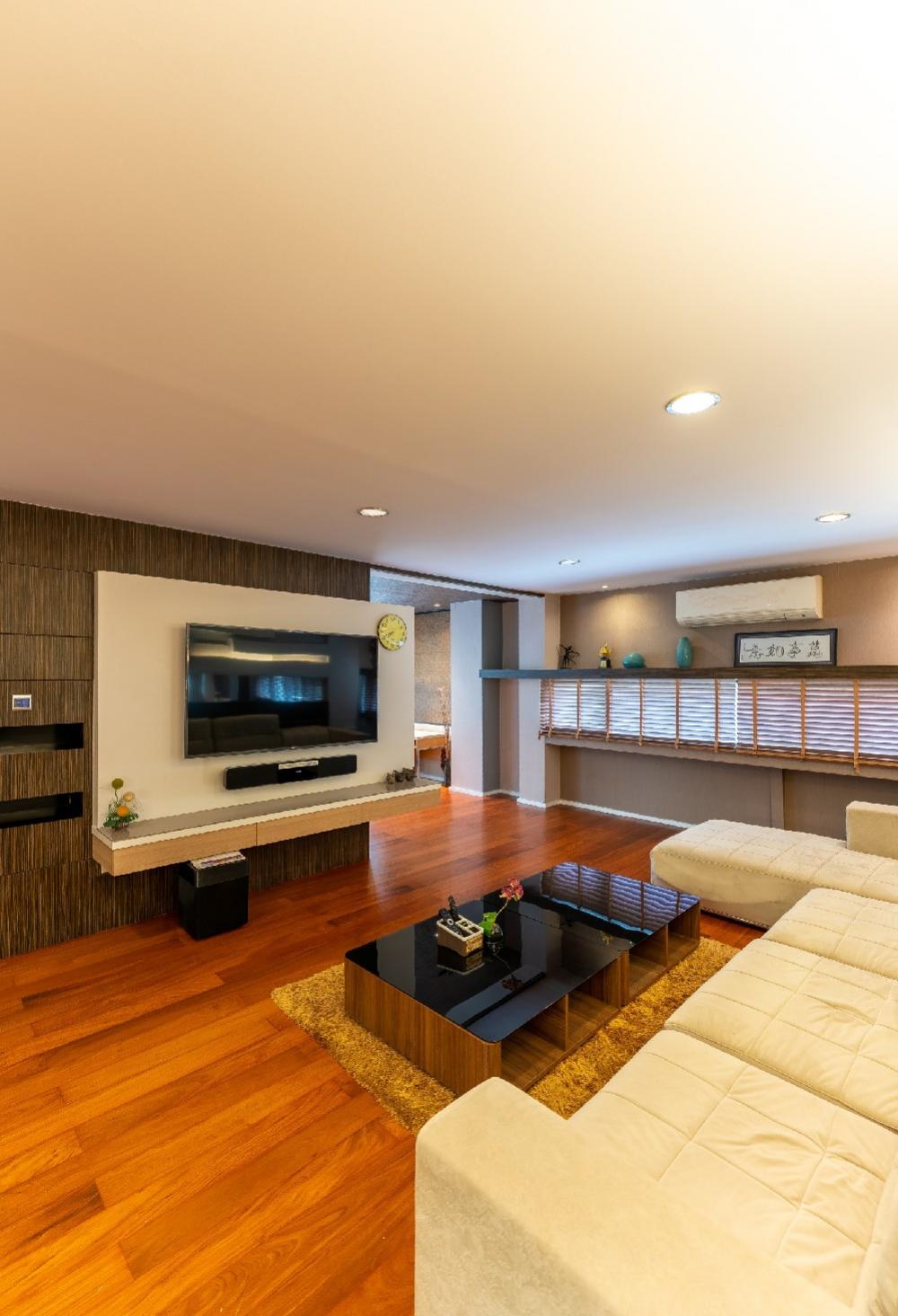 For SaleTownhomePattanakan, Srinakarin : House for sale, Noble Cube Phatthanakan, the only single house, rare item, 4 floors with swimming pool.