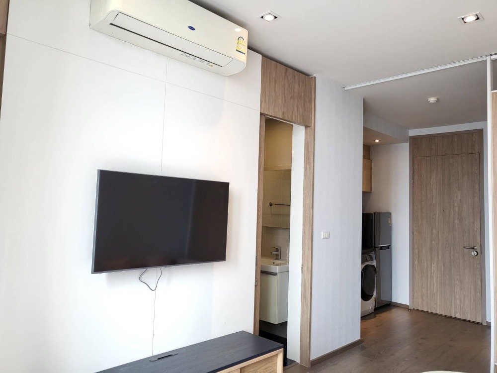 ให้เช่าคอนโดสุขุมวิท อโศก ทองหล่อ : ✅ให้เช่าคอนโด Park24, Park Origin Phrom Phong, ใกล้ BTS พร้อมพงษ์ Studio room.🔥ฟรี Wi-Fi🔥ห้องตกแต่งสวยเฟอร์นิเจอร์ครบ พร้อมเข้าอยู่ ✅