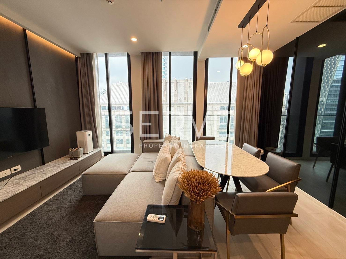 ขายคอนโดวิทยุ ชิดลม หลังสวน : 🔥25.75 ลบ🔥 ห้องคอมบาย 1 นอน 1 ห้องทำงาน 1 ห้องนั่งเล่น 90 ตร.ม. ห้องมุม ชั้นสูง สุดยอดทำเล ติด BTS เพลินจิต ที่คอนโด Noble Ploenchit / ขายคอนโด