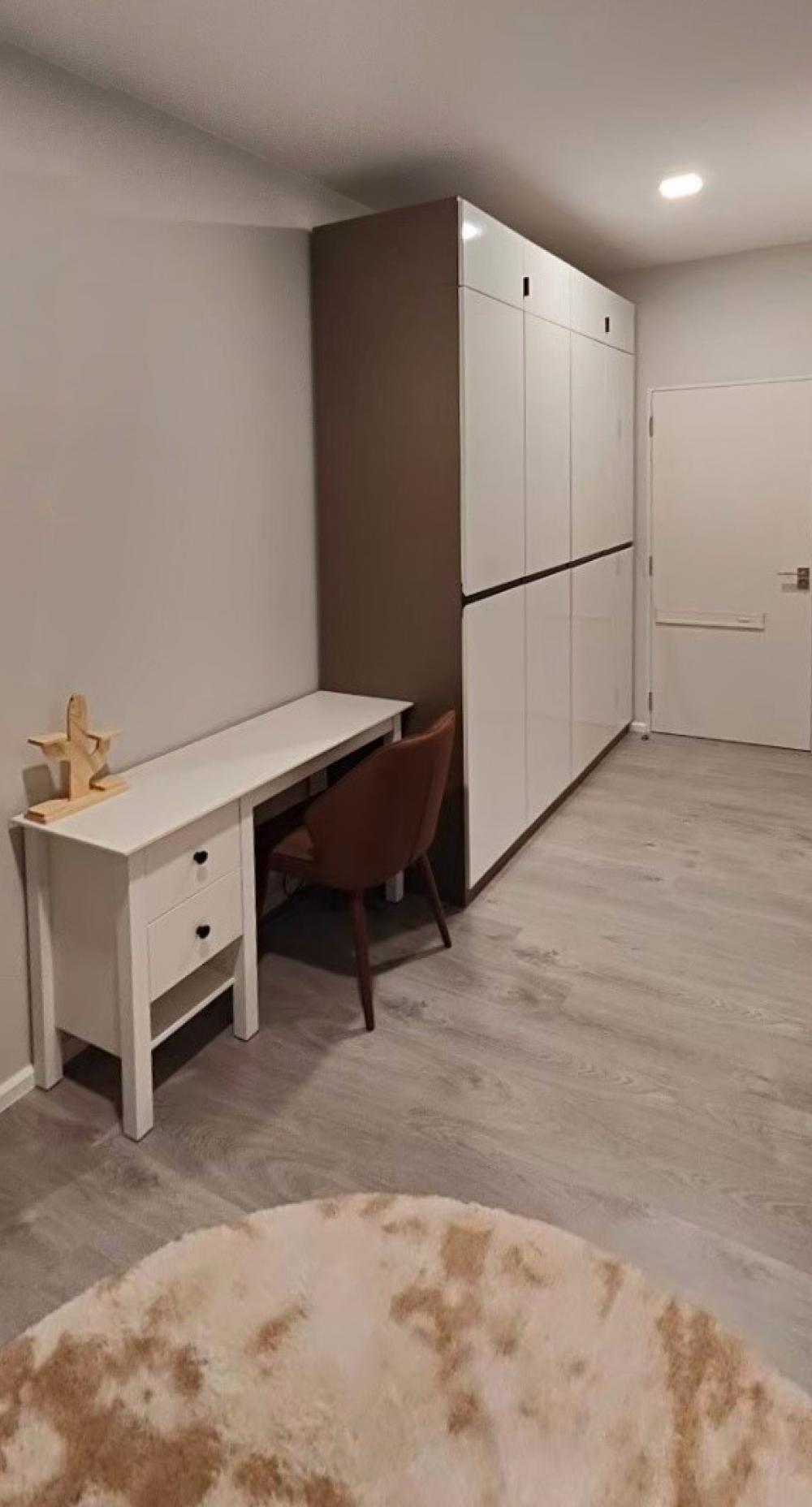 ให้เช่าบ้านลาดกระบัง สุวรรณภูมิ : 🚩⭐🍀ให้เช่า บ้านมัณฑนา บางนา-วงแหวน(บ้านไม้สัก) บ้านสวยติดห้างใหญ่ ใกล้สนามบิน พร้อมอยู่🛫ตกแต่งด้วยเฟอร์นิเจอร์ไม้สักโมเดิร์น ที่ยังคงความงดงามเหนือกาลเวลา✅