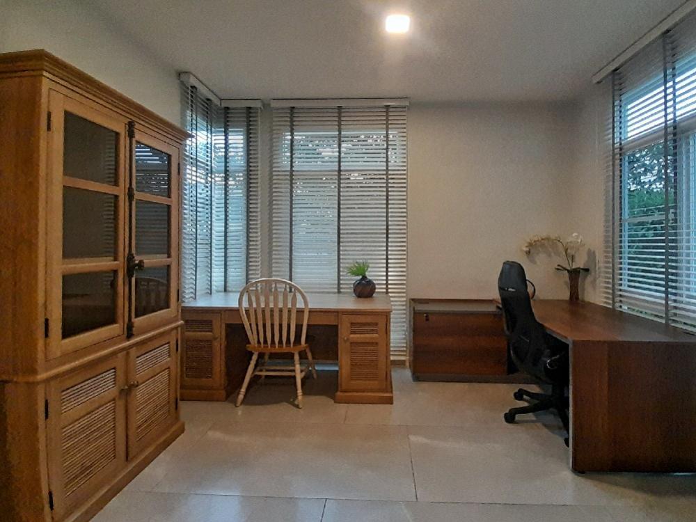 ให้เช่าบ้านลาดกระบัง สุวรรณภูมิ : 🚩⭐🍀ให้เช่า บ้านมัณฑนา บางนา-วงแหวน(บ้านไม้สัก) บ้านสวยติดห้างใหญ่ ใกล้สนามบิน พร้อมอยู่🛫ตกแต่งด้วยเฟอร์นิเจอร์ไม้สักโมเดิร์น ที่ยังคงความงดงามเหนือกาลเวลา✅