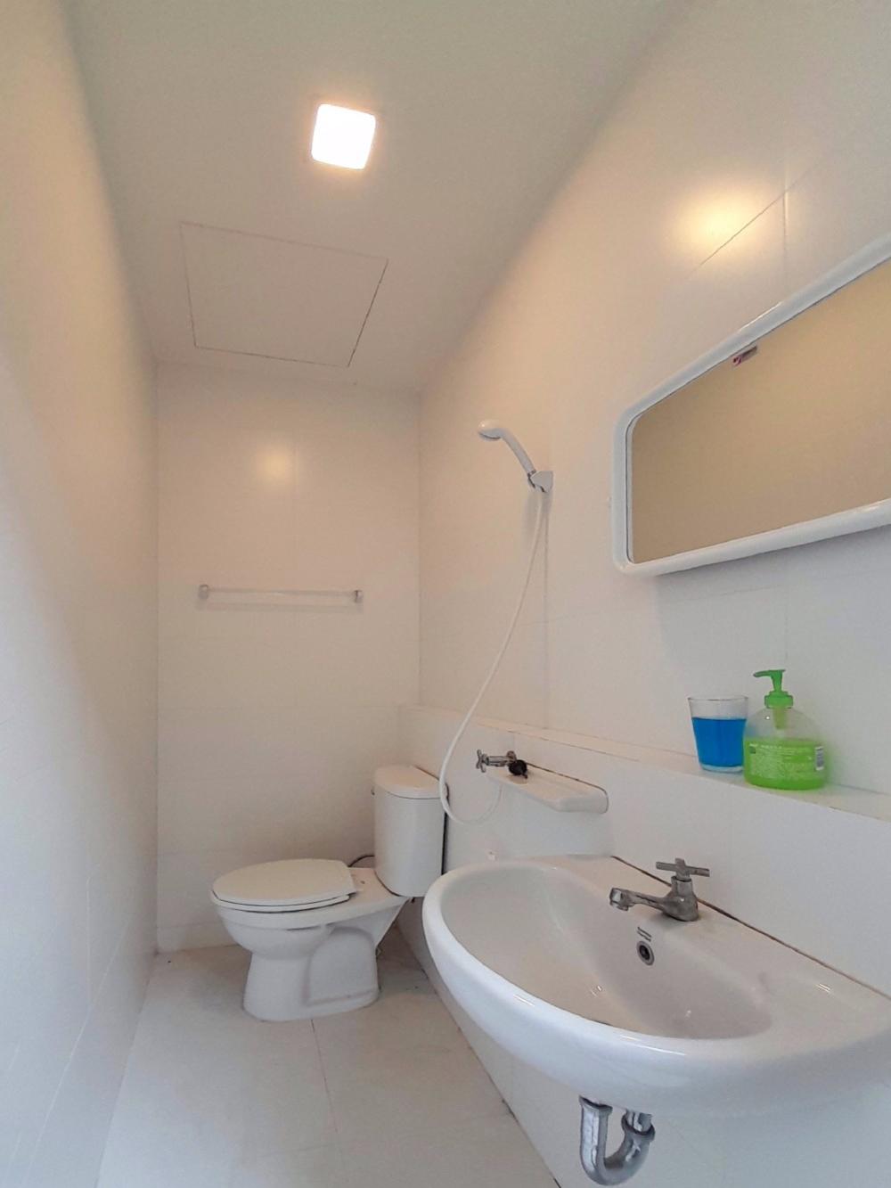 ให้เช่าบ้านลาดกระบัง สุวรรณภูมิ : 🚩⭐🍀ให้เช่า บ้านมัณฑนา บางนา-วงแหวน(บ้านไม้สัก) บ้านสวยติดห้างใหญ่ ใกล้สนามบิน พร้อมอยู่🛫ตกแต่งด้วยเฟอร์นิเจอร์ไม้สักโมเดิร์น ที่ยังคงความงดงามเหนือกาลเวลา✅