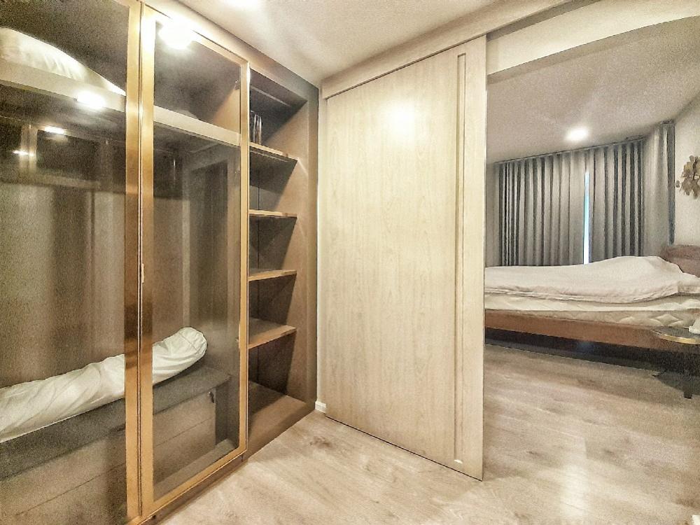 ให้เช่าบ้านลาดกระบัง สุวรรณภูมิ : 🚩⭐🍀ให้เช่า บ้านมัณฑนา บางนา-วงแหวน(บ้านไม้สัก) บ้านสวยติดห้างใหญ่ ใกล้สนามบิน พร้อมอยู่🛫ตกแต่งด้วยเฟอร์นิเจอร์ไม้สักโมเดิร์น ที่ยังคงความงดงามเหนือกาลเวลา✅