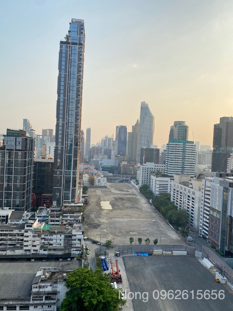 ให้เช่าคอนโดราชเทวี พญาไท : Q Chidlom Condo for RENT ให้เช่า คิว ชิดลม 1bed 45 Sq,m Call 096-2615656  ห้องกว้าง 45 ตรม. 1 นอน 1 น้ำ เฟอร์ครบ พร้อมอยู่    Location : Asoke - Phetburi - Chidlom  Rental Price : 28,000 Baht/Month  Condominium near MRT,