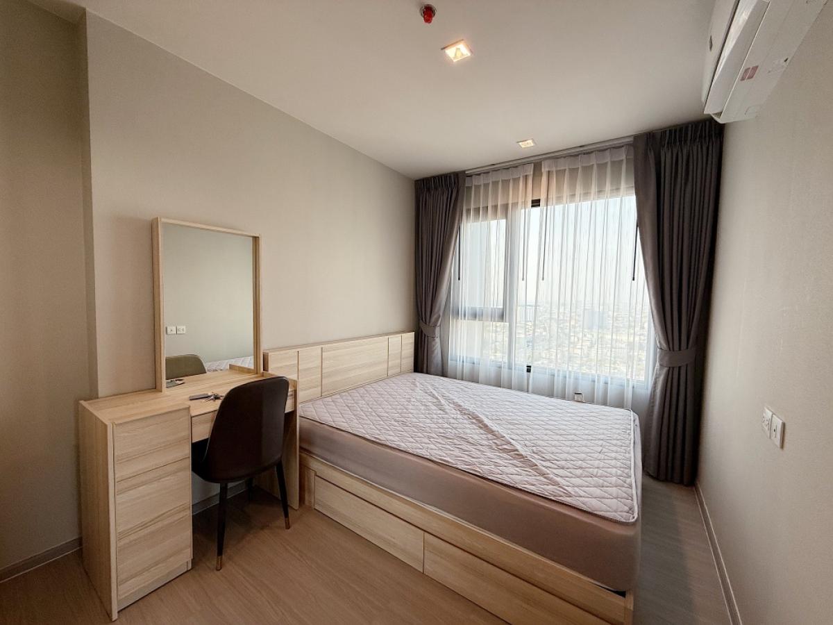 For RentCondoThaphra, Talat Phlu, Wutthakat : 👑Life Sathorn Sierra👑Special Type Room✨FREE WIFI, 3 air conditioners, beautiful view, high floor ✅ have video in the room