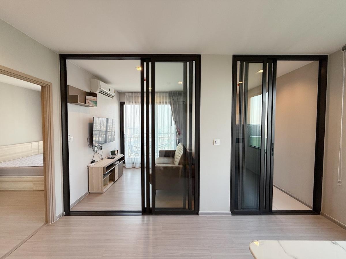 For RentCondoThaphra, Talat Phlu, Wutthakat : 👑Life Sathorn Sierra👑Special Type Room✨FREE WIFI, 3 air conditioners, beautiful view, high floor ✅ have video in the room